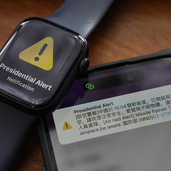 Taiwan鈥檚 Defense Ministry mistranslates an alert, erroneously saying China launched a missile